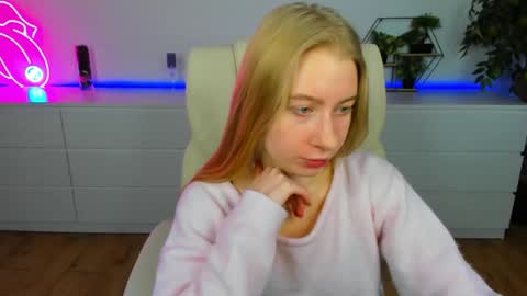 Alina online show from January 2026 06:50:01 AM