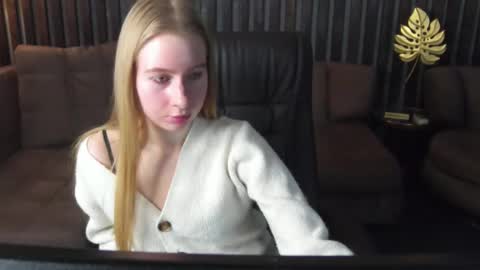 Alina online show from March 2026 06:40:01 AM