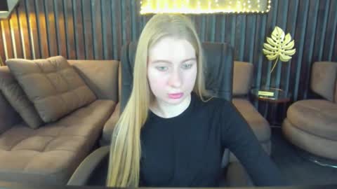 Alina online show from March 2026 08:26:33 AM