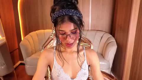 alina_b_ online show from March 2026 08:16:02 PM