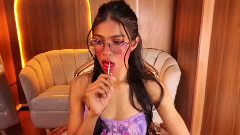 alina_b_ online show from May 2026 08:03:02 PM