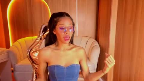 alina_b_ online show from July 2026 08:00:02 PM