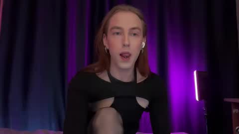 Alexa online show from December 2025 12:43:01 PM