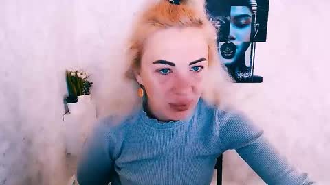 Snapshot of alinafrey_ chatting on October 2025 05:30:01 AM Alina online show from October 2025 05:30:01 AM