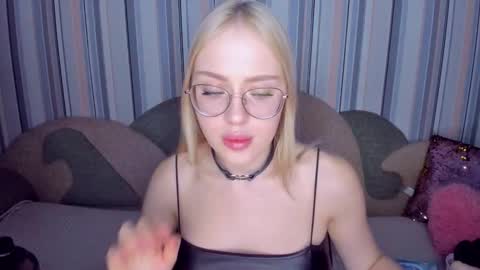 alinaocean online show from March 2026 05:51:01 PM