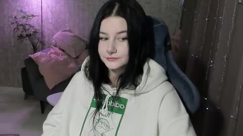 Aline Greeeen online show from September 2025 05:12:01 AM