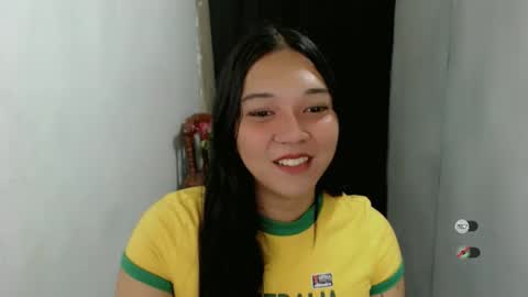 Shanti xhey online show from September 2025 01:56:01 PM