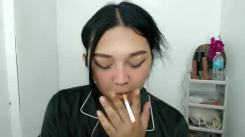 Shanti xhey online show from March 2026 06:18:02 PM