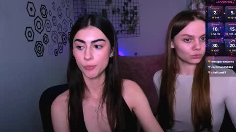 Snapshot of alisabliss chatting on October 2025 01:01:01 PM Alisa online show from October 2025 01:01:01 PM