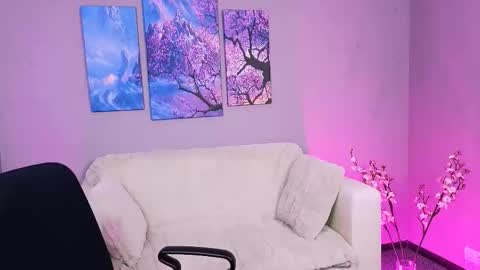 Snapshot of alisabliss chatting on November 2025 10:36:02 AM Alisa online show from November 2025 10:36:02 AM