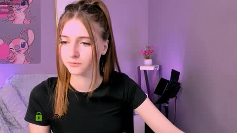 Snapshot of alisabliss chatting on November 2025 10:21:01 AM Alisa online show from November 2025 10:21:01 AM