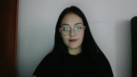 alisha_9997 online show from February 2026 10:49:01 PM