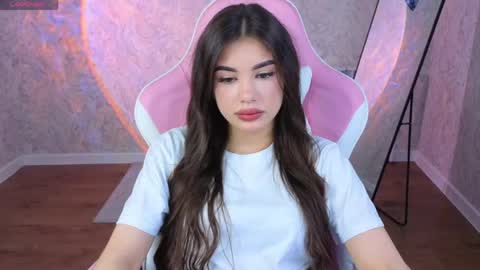 Snapshot of alisha_blakee chatting on April 2026 01:55:02 AM Alisha online show from April 2026 01:55:02 AM