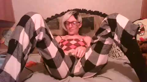 Alisha online show from September 2025 08:28:02 AM