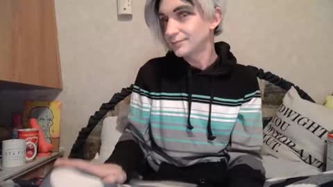 Alisha online show from March 2026 03:32:02 AM