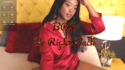 Luna online show from February 2025 12:05:01 AM