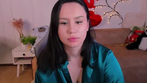 Alisia online show from January 2025 10:10:01 AM