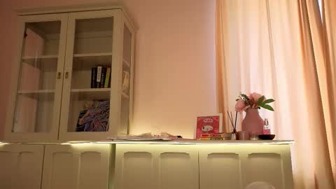 Alisia online show from March 2026 07:23:02 AM