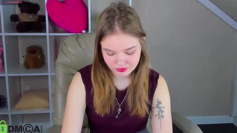 Snapshot of alisia_martin chatting on February 2026 01:16:02 AM Alisia online show from February 2026 01:16:02 AM