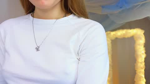 Alisia online show from January 2025 10:27:02 AM