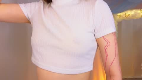 Alisia online show from January 2025 01:21:02 PM