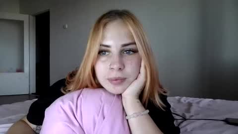 Snapshot of alismoona chatting on September 2025 02:29:02 PM Alisa online show from September 2025 02:29:02 PM