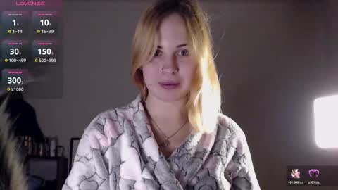 Snapshot of alismoona chatting on December 2025 12:27:01 AM Alisa online show from December 2025 12:27:01 AM