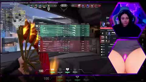 Snapshot of alison_gamer chatting on October 2025 06:30:01 PM Alison online show from October 2025 06:30:01 PM