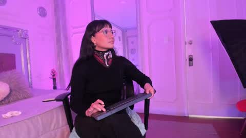 Alison Fishert online show from January 2025 11:49:02 AM