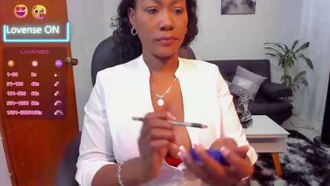 Alisson online show from March 2025 11:08:02 AM