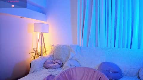 Alissa online show from March 2026 04:22:01 PM