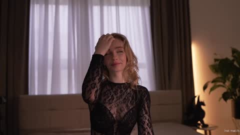 Alissa online show from November 2025 08:26:02 AM