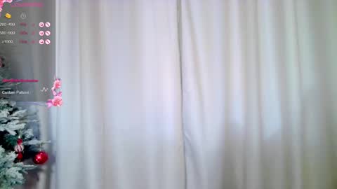 Snapshot of alissawind chatting on January 2025 07:19:02 AM im Allise online show from January 2025 07:19:02 AM