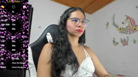 Snapshot of alisson_hoffman05 chatting on May 2026 10:39:02 PM Alisson hoffman05 online show from May 2026 10:39:02 PM