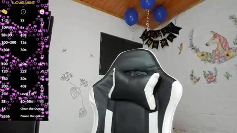 Snapshot of alisson_hoffman05 chatting on May 2026 06:46:02 PM Alisson hoffman05 online show from May 2026 06:46:02 PM