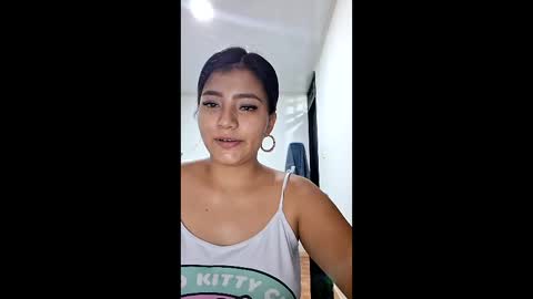 Alisson Lover13 online show from February 2026 04:00:02 PM