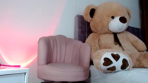 alisson online show from January 2025 01:53:01 AM