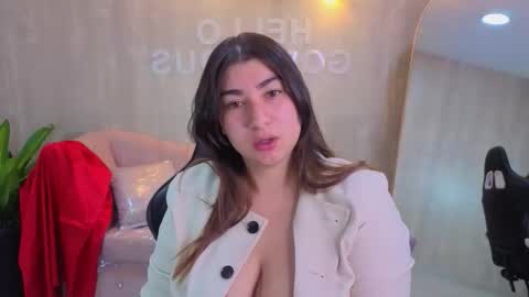 Snapshot of alisssa_damore_a chatting on February 2026 12:36:01 PM alisssa_damore_a online show from February 2026 12:36:01 PM