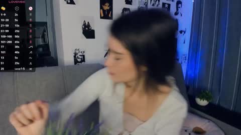 Alivia online show from October 2025 09:17:01 AM