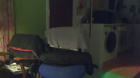 Sandwich online show from October 2025 02:20:01 AM