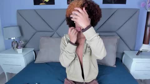 Snapshot of alixiis_etereo chatting on January 2026 07:28:02 PM Alexis Etereo online show from January 2026 07:28:02 PM