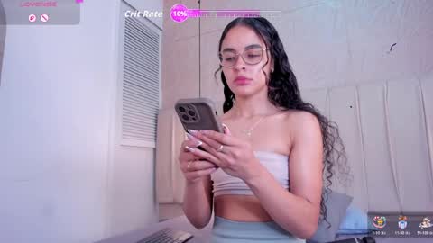 alizza_ online show from May 2026 11:38:01 AM
