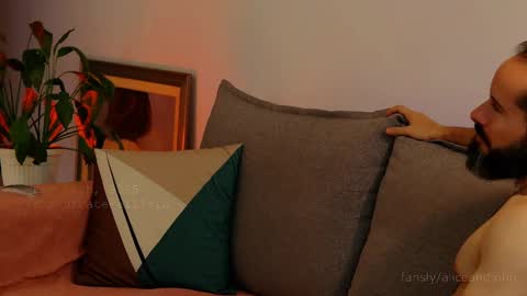 Alice  John online show from February 2025 07:24:02 PM