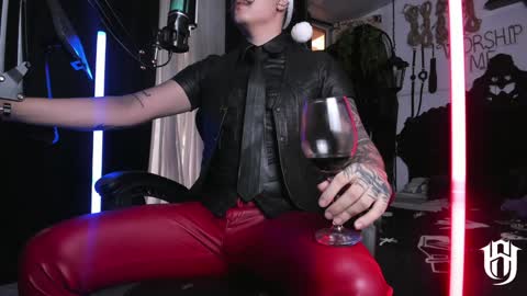   online show from December 2024 03:37:01 PM