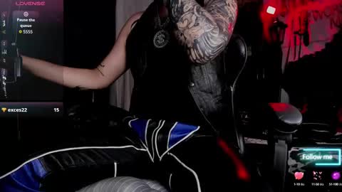   online show from October 2025 01:30:01 PM