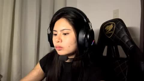 Rina online show from January 2026 07:11:01 PM