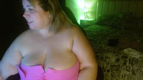 Snapshot of allegra_ferragamo chatting on February 2025 02:33:01 AM Ale online show from February 2025 02:33:01 AM