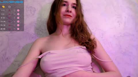 Snapshot of allendia chatting on January 2025 05:22:02 PM Ellen online show from January 2025 05:22:02 PM