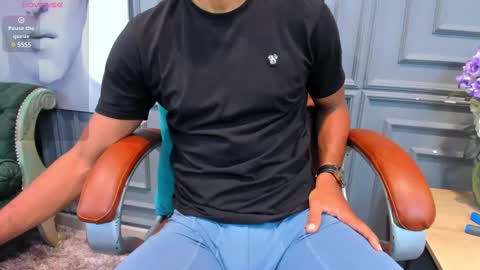 Snapshot of allessandrosantos chatting on February 2025 11:15:01 PM Help me reach 100 likes online show from February 2025 11:15:01 PM