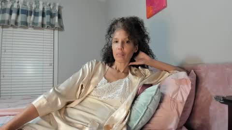 Snapshot of allgood4u chatting on February 2025 01:32:02 AM wishlist on bio online show from February 2025 01:32:02 AM